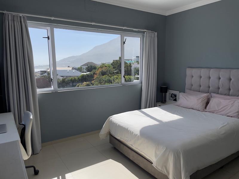 To Let 2 Bedroom Property for Rent in Camps Bay Western Cape